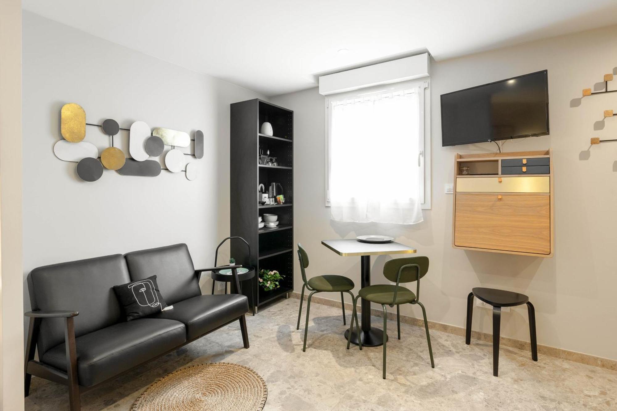 Appart Hotel Coraline - Genas Lyon Eurexpo Exteriör bild